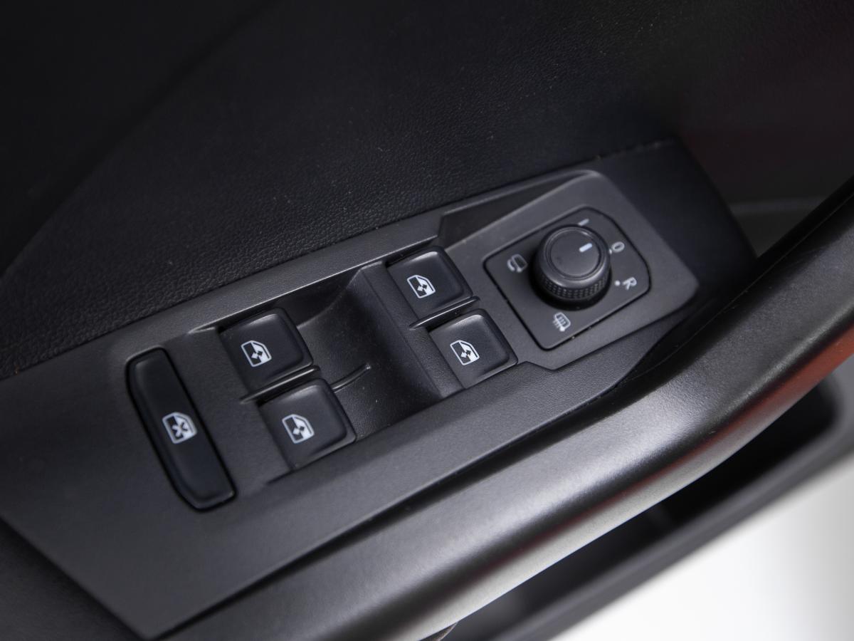 volkswagen-t-cross-2022-gasolina-999cc