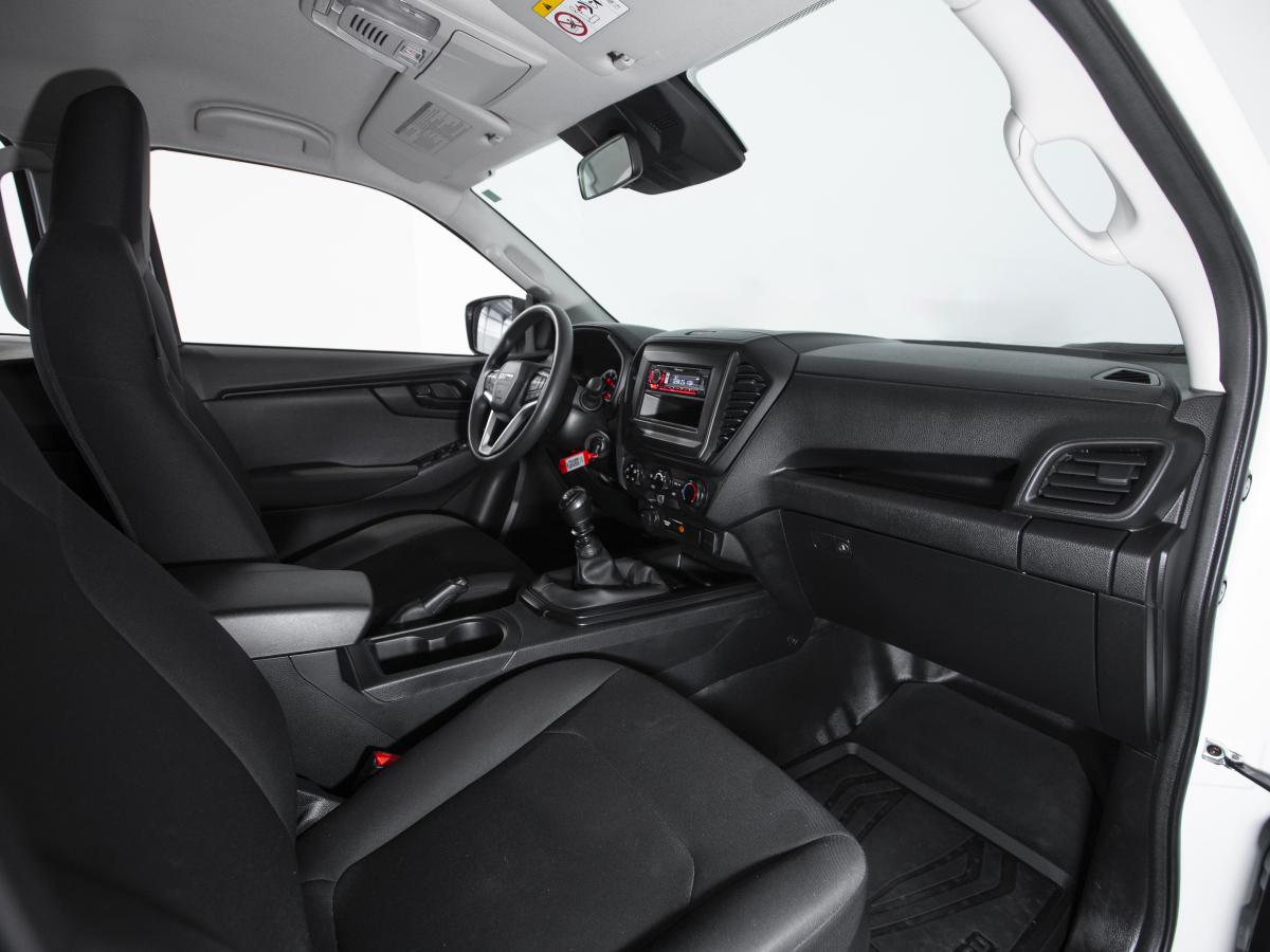 isuzu-d-max-2023-diesel-1898cc