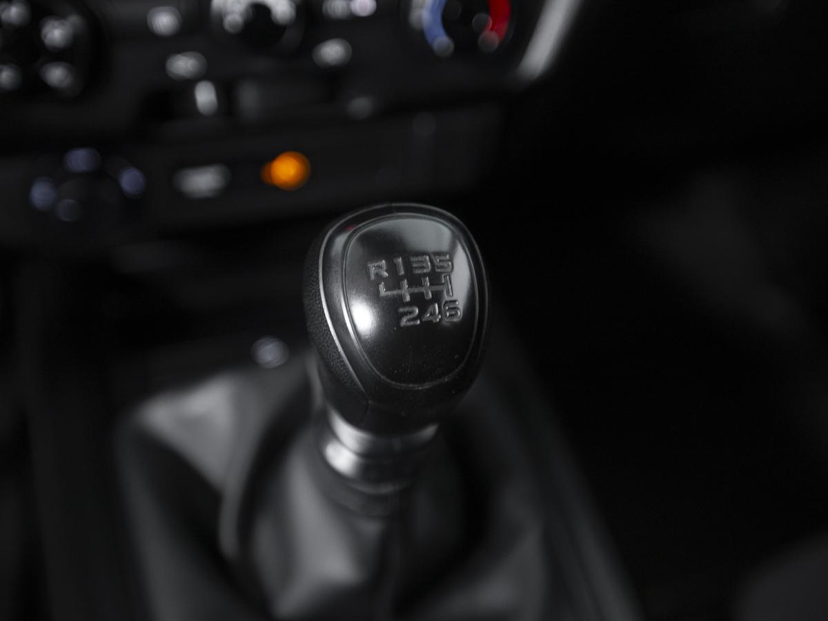 isuzu-d-max-2023-diesel-1898cc