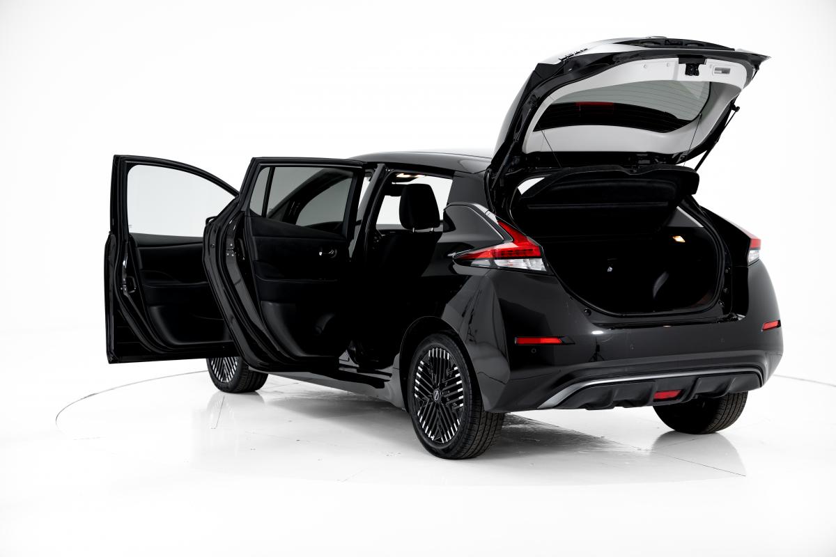 nissan-leaf-2023-eletrico-0cc