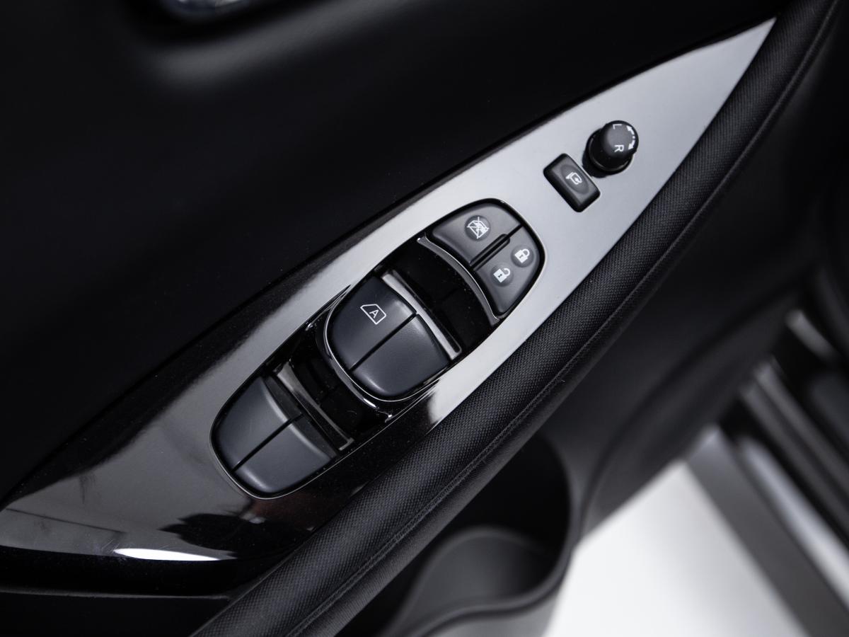 nissan-leaf-2023-eletrico-0cc
