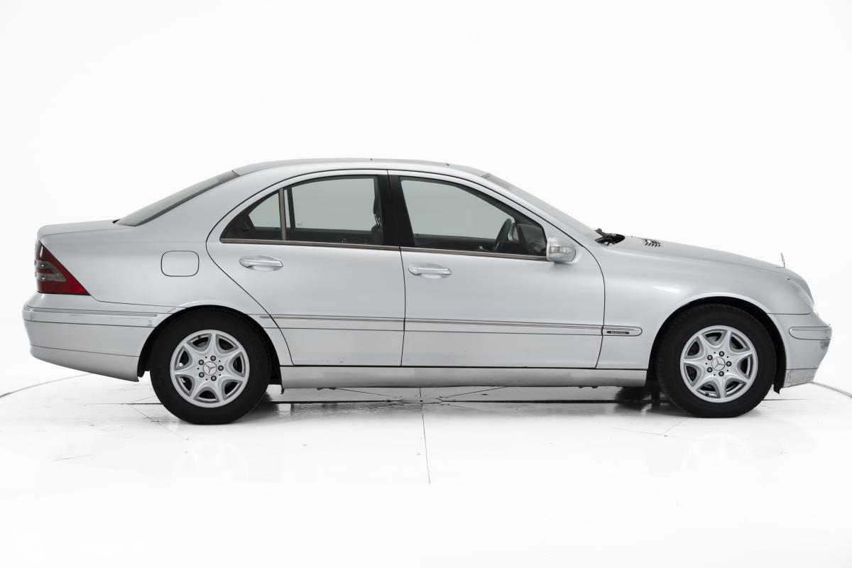 mercedes-benz-classe-c-2000-diesel-2148cc