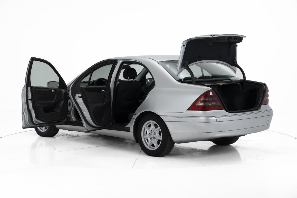 mercedes-benz-classe-c-2000-diesel-2148cc