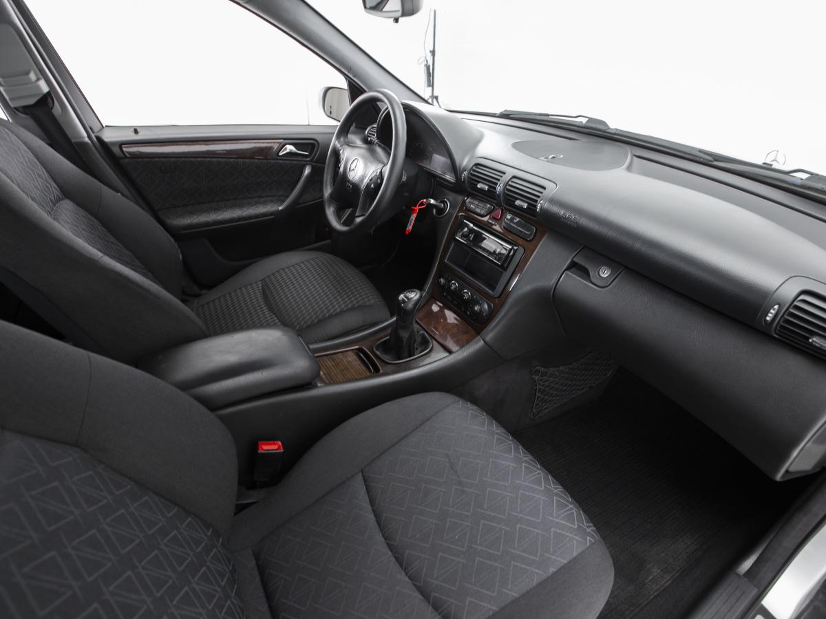 mercedes-benz-classe-c-2000-diesel-2148cc