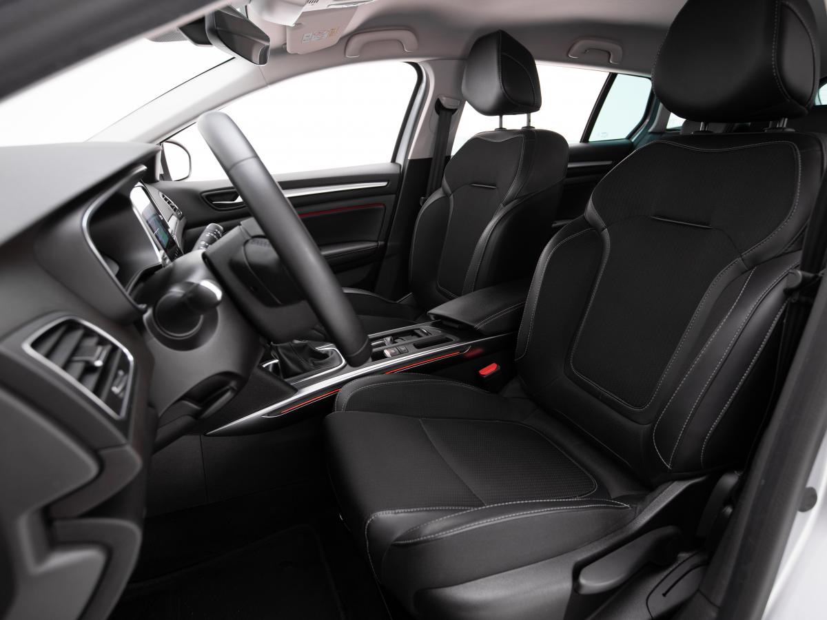 renault-megane-sport-tourer-2022-diesel-1461cc