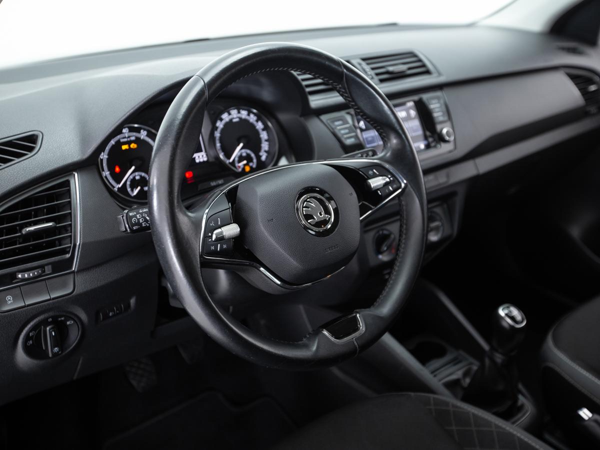 skoda-fabia-break-2021-gasolina-999cc