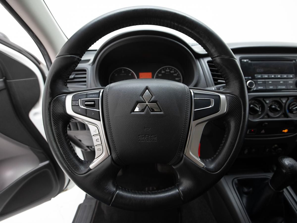 mitsubishi-l200-2019-diesel-2442cc