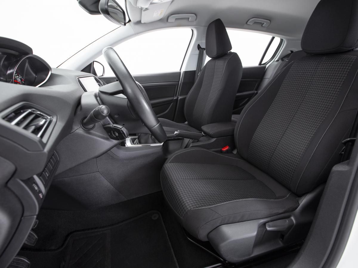 peugeot-308-2019-diesel-1499cc