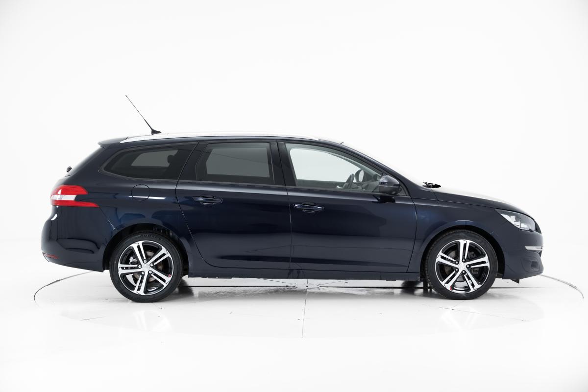 peugeot-308-sw-2016-diesel-1560cc