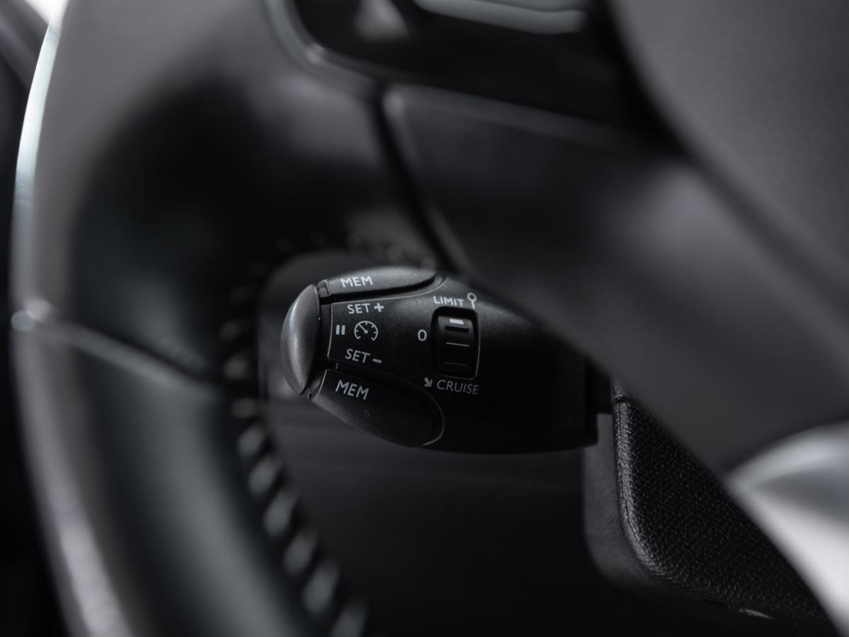 peugeot-308-sw-2016-diesel-1560cc