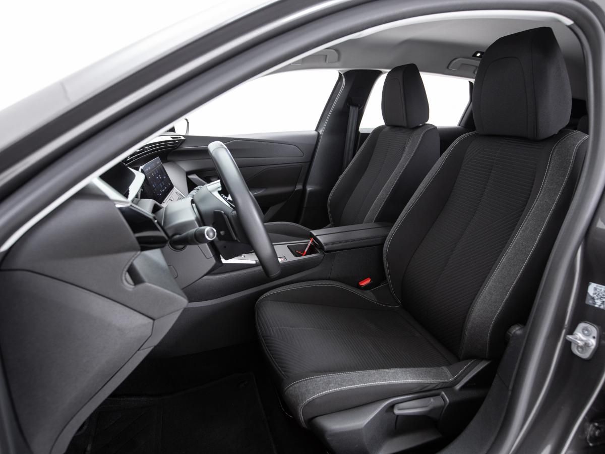 peugeot-308-2023-diesel-1499cc