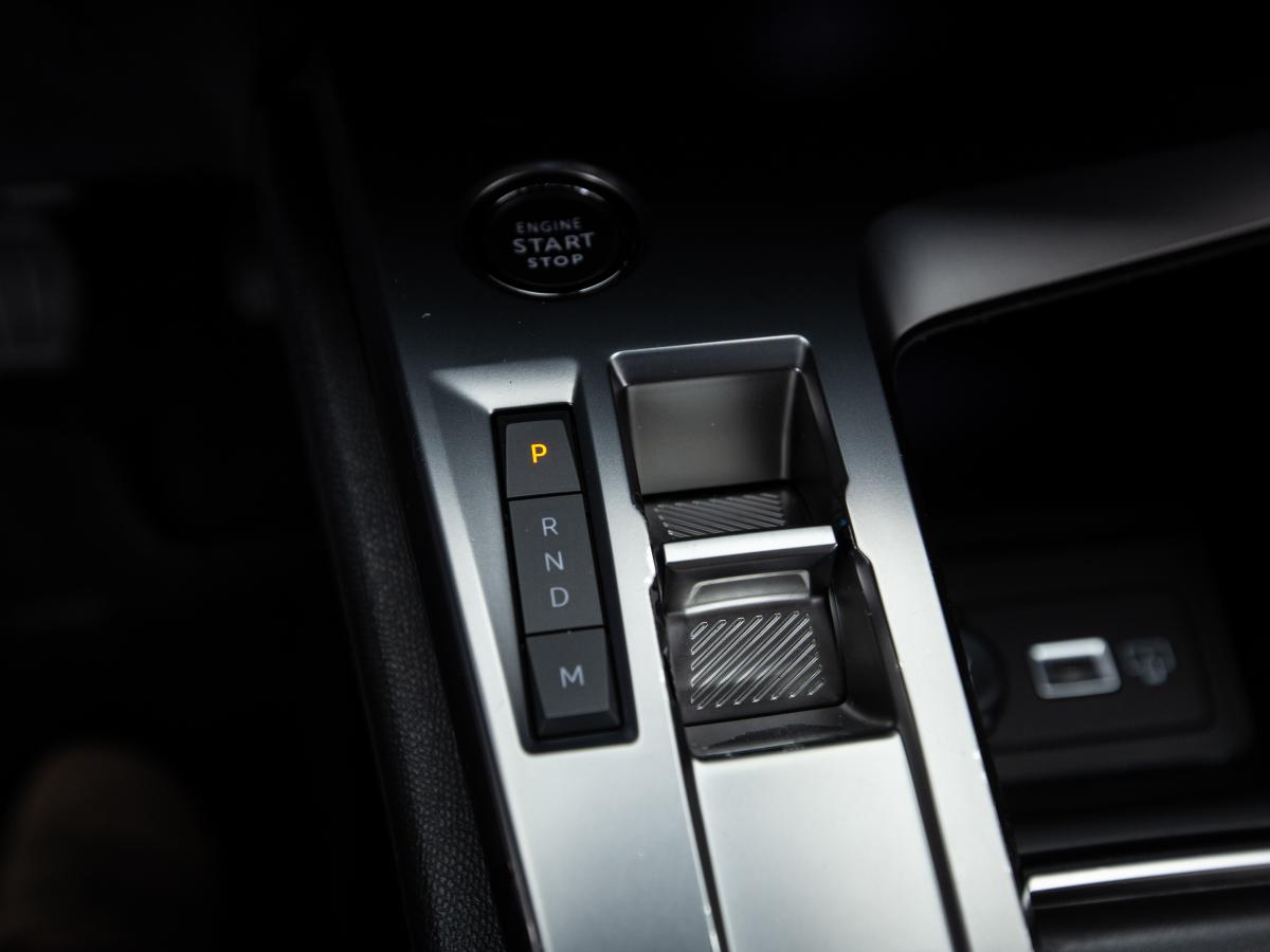 peugeot-308-2023-diesel-1499cc