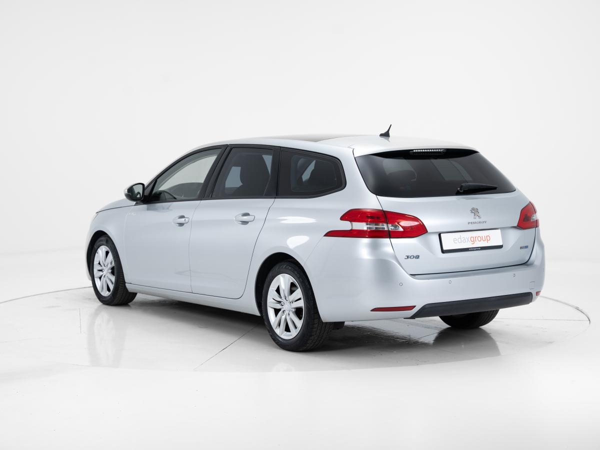 peugeot-308-sw-2015-diesel-1560cc