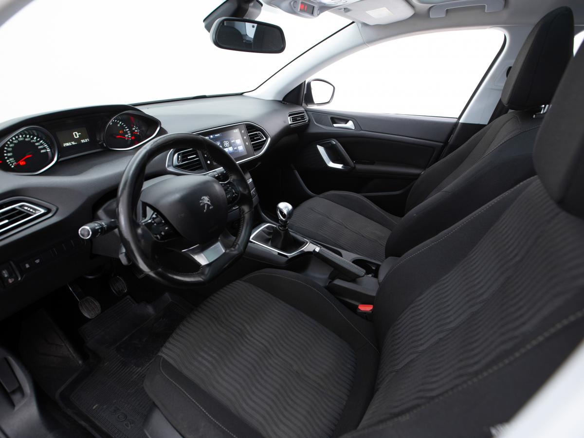 peugeot-308-sw-2015-diesel-1560cc