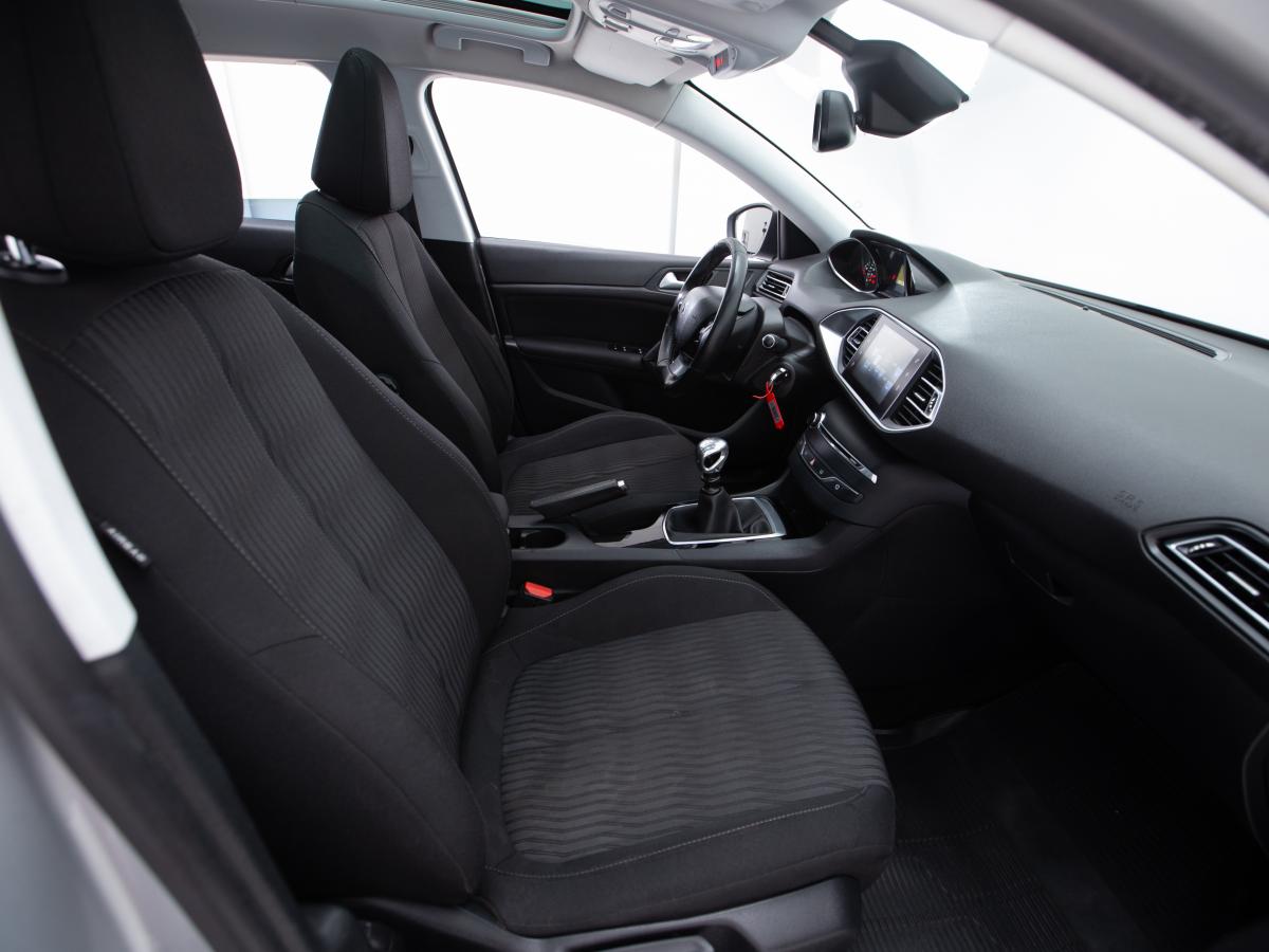 peugeot-308-sw-2015-diesel-1560cc