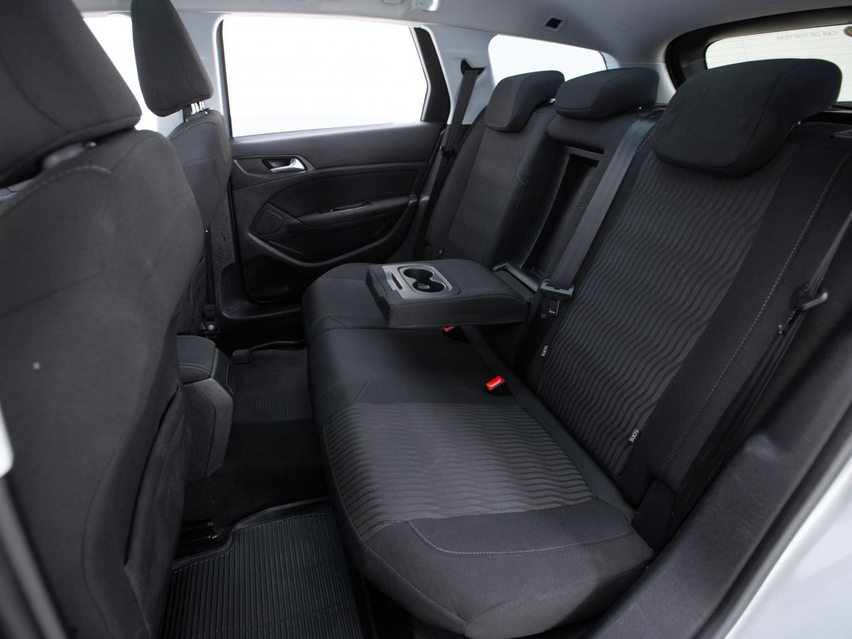 peugeot-308-sw-2015-diesel-1560cc