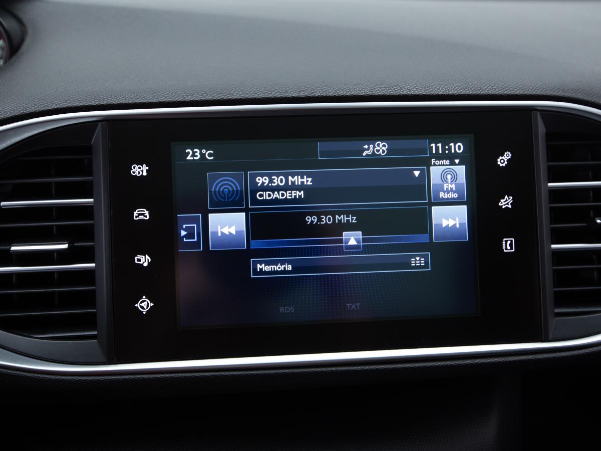 peugeot-308-sw-2015-diesel-1560cc