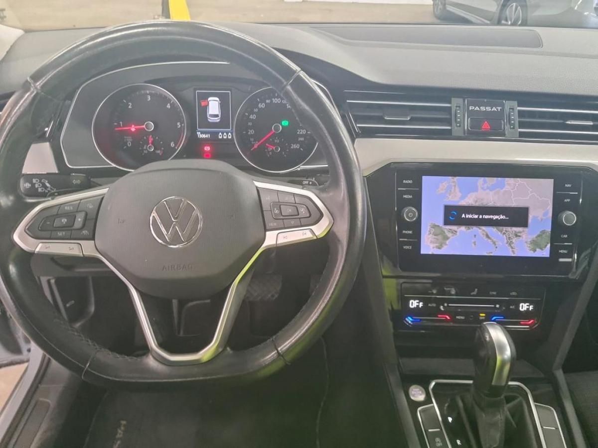 volkswagen-passat-variant-2022-diesel-1968cc