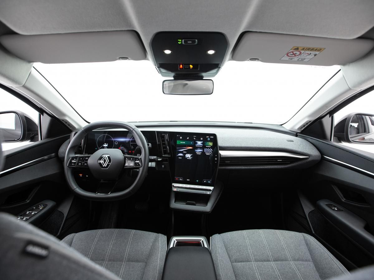 renault-megane-e-tech-2023-eletrico-0cc