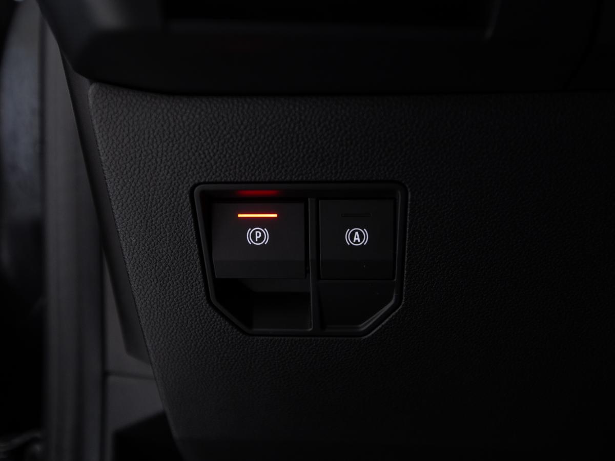 renault-megane-e-tech-2023-eletrico-0cc