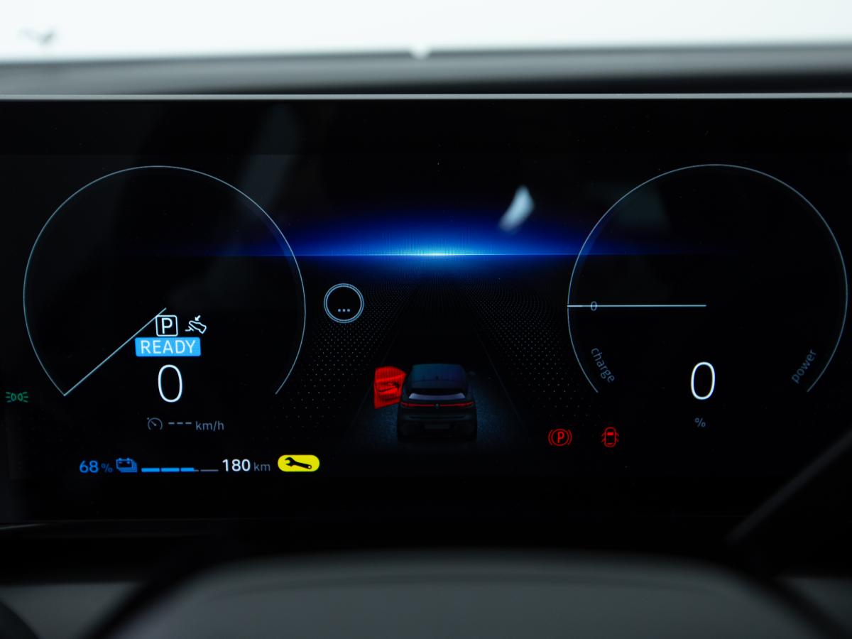 renault-megane-e-tech-2023-eletrico-0cc