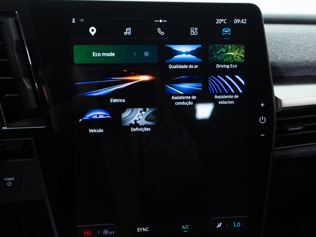 renault-megane-e-tech-2023-eletrico-0cc
