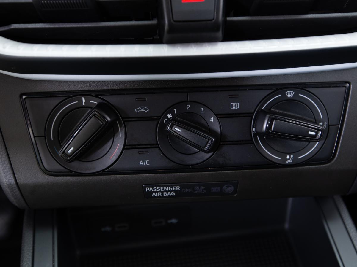 seat-ibiza-2022-gasolina-999cc