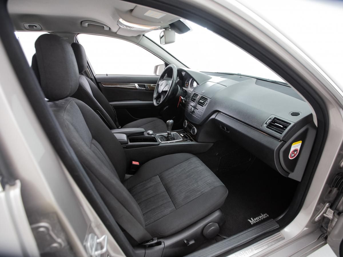 mercedes-benz-classe-c-2008-diesel-2148cc