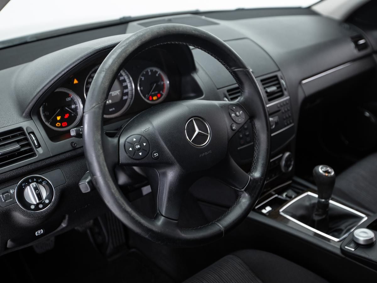 mercedes-benz-classe-c-2008-diesel-2148cc