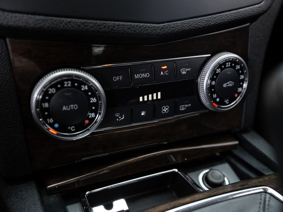 mercedes-benz-classe-c-2008-diesel-2148cc