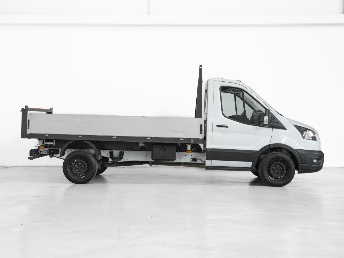 ford-transit-2024-diesel-1996cc