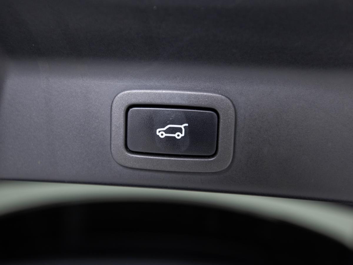 jaguar-f-pace-2016-diesel-1999cc