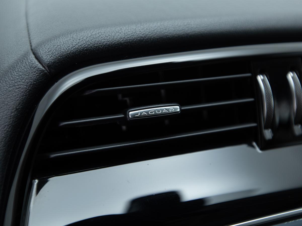 jaguar-f-pace-2016-diesel-1999cc
