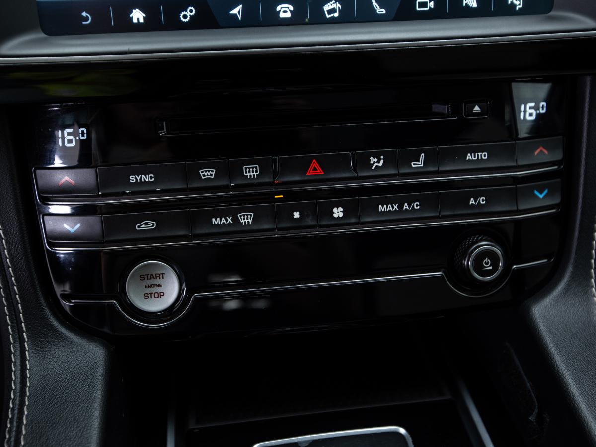 jaguar-f-pace-2016-diesel-1999cc