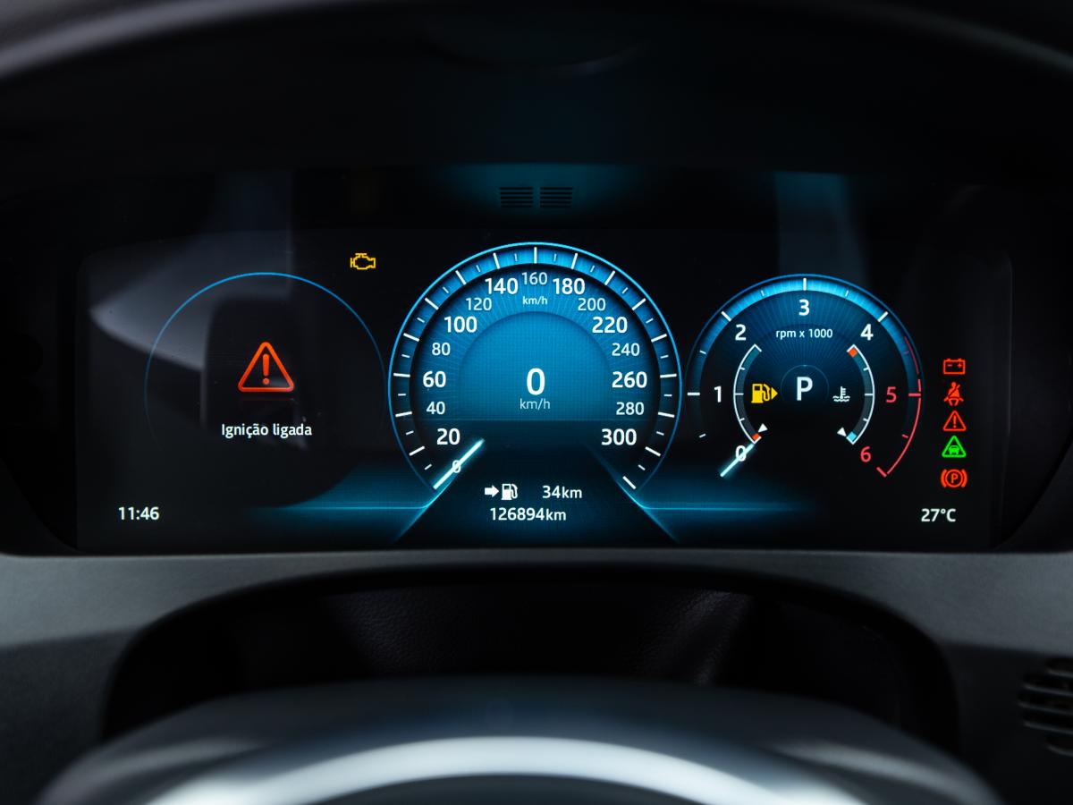jaguar-f-pace-2016-diesel-1999cc