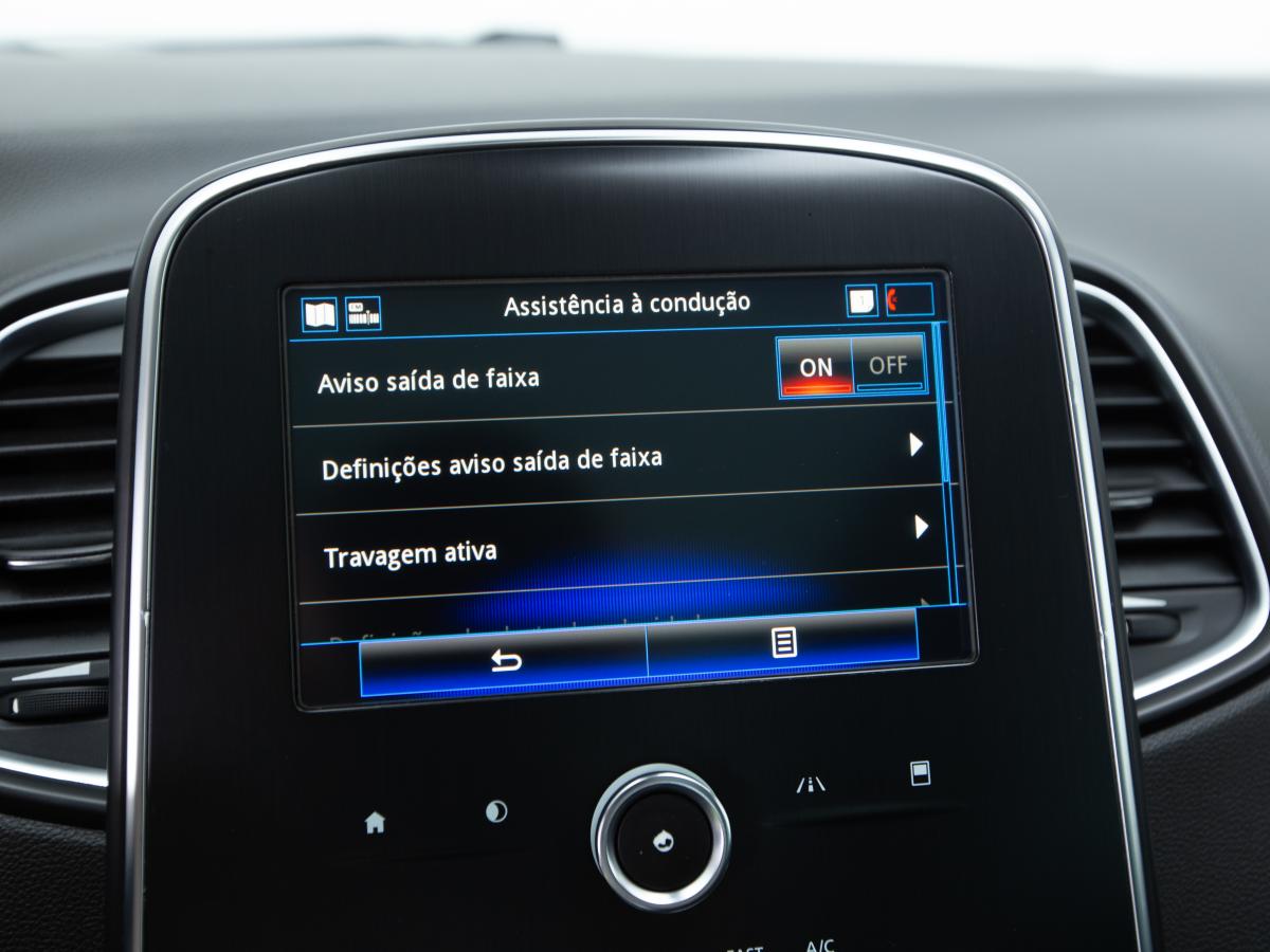 renault-scenic-2018-diesel-1461cc