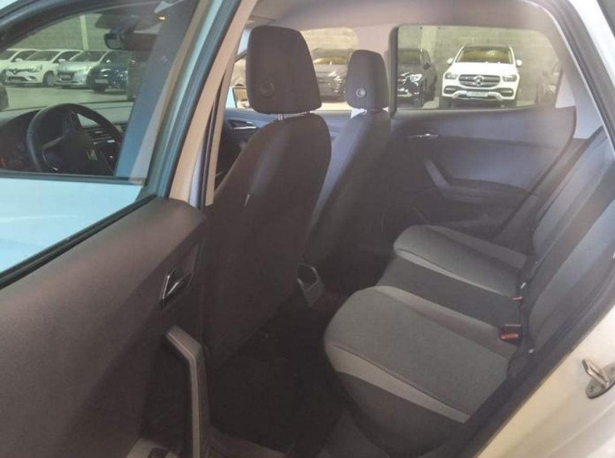 seat-arona-2021-gasolina-999cc