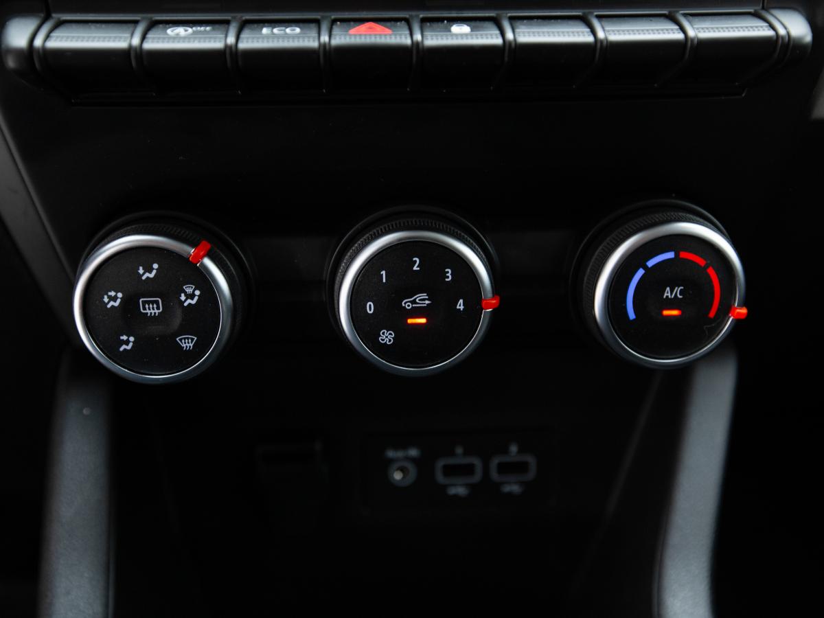 renault-clio-2023-gpl-999cc