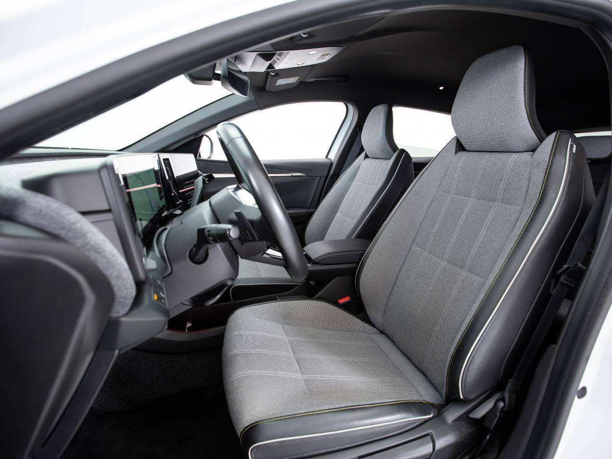 renault-megane-e-tech-2023-eletrico-0cc
