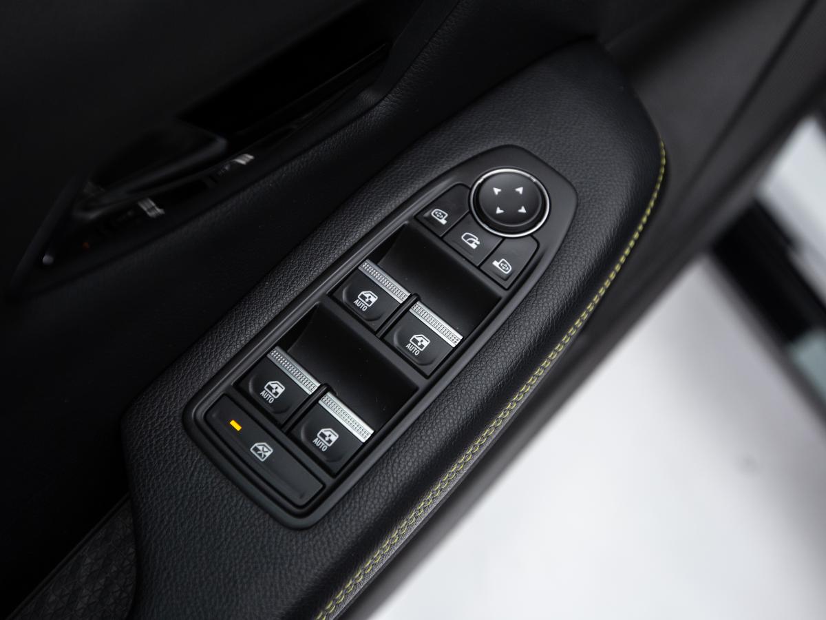 renault-megane-e-tech-2023-eletrico-0cc