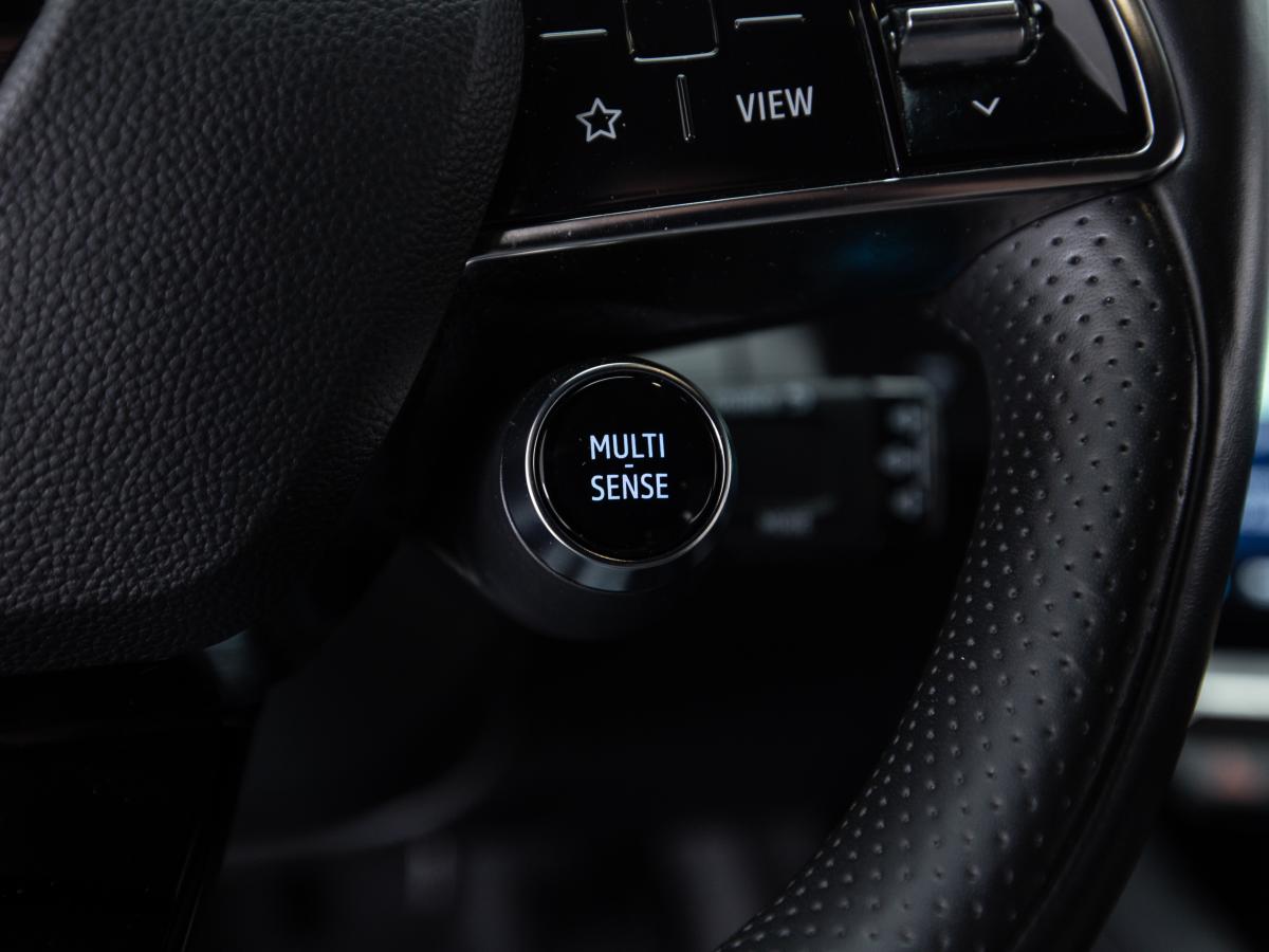 renault-megane-e-tech-2023-eletrico-0cc