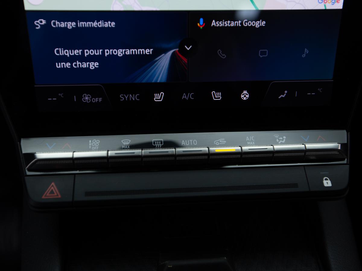 renault-megane-e-tech-2023-eletrico-0cc