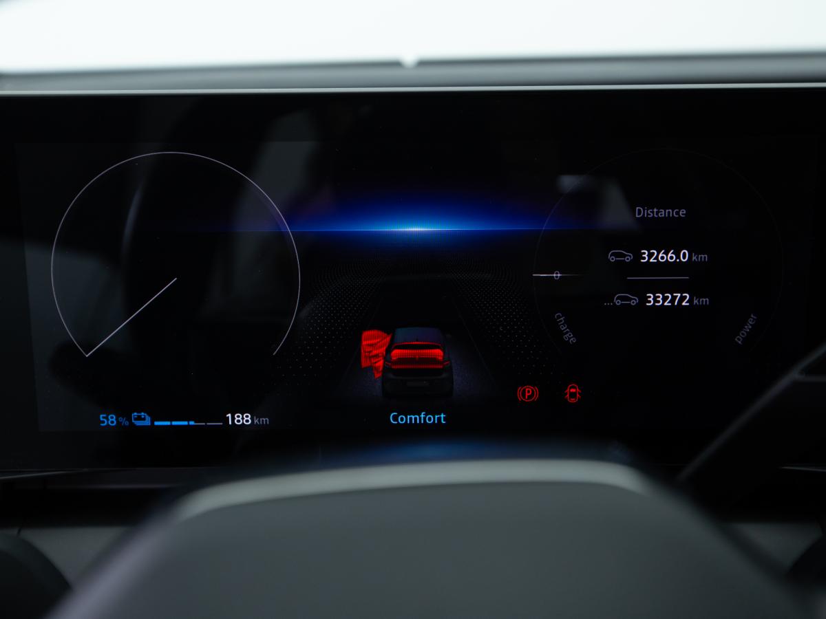 renault-megane-e-tech-2023-eletrico-0cc