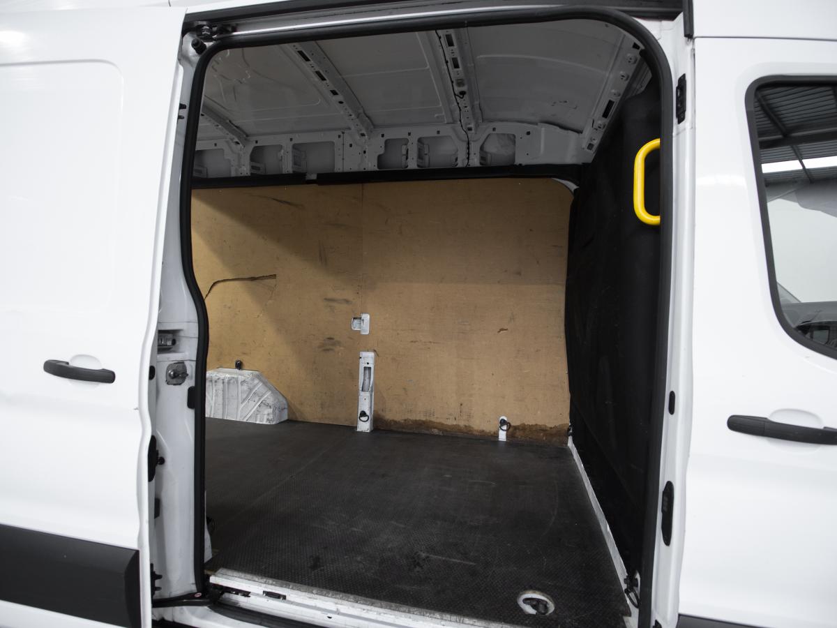 ford-transit-2023-diesel-1995cc