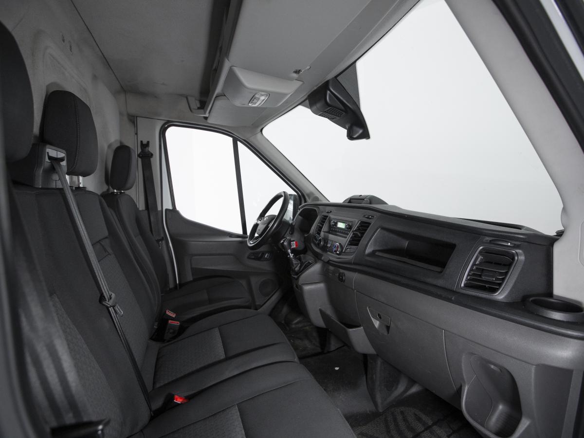 ford-transit-2023-diesel-1995cc