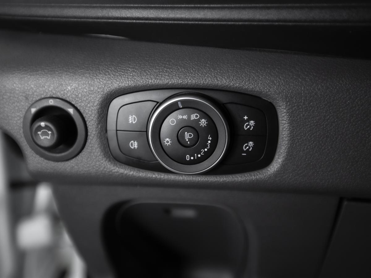 ford-transit-2023-diesel-1995cc