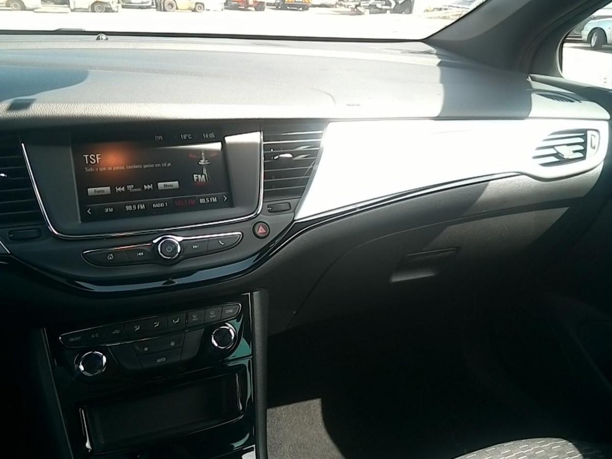 opel-astra-2020-diesel-1496cc