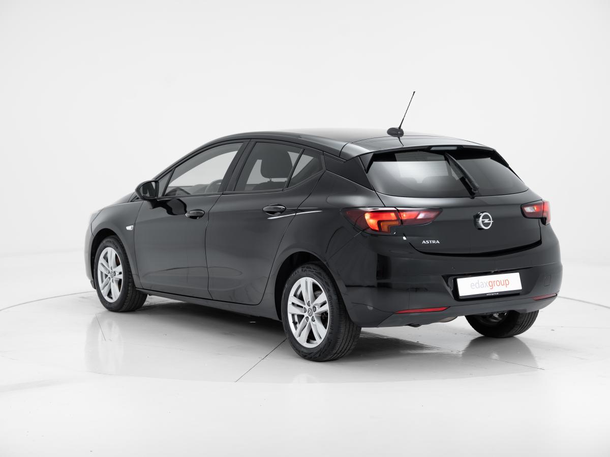 opel-astra-2020-diesel-1496cc
