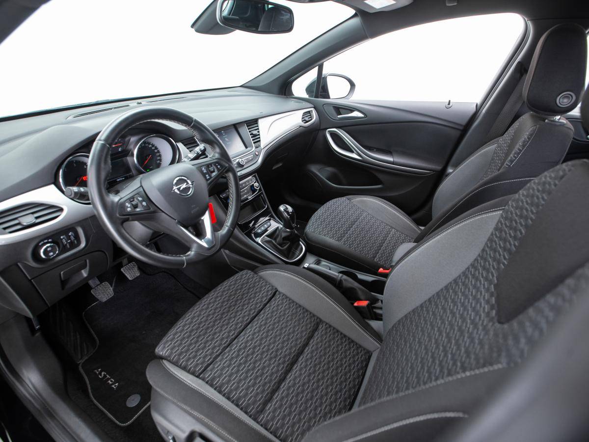 opel-astra-2020-diesel-1496cc