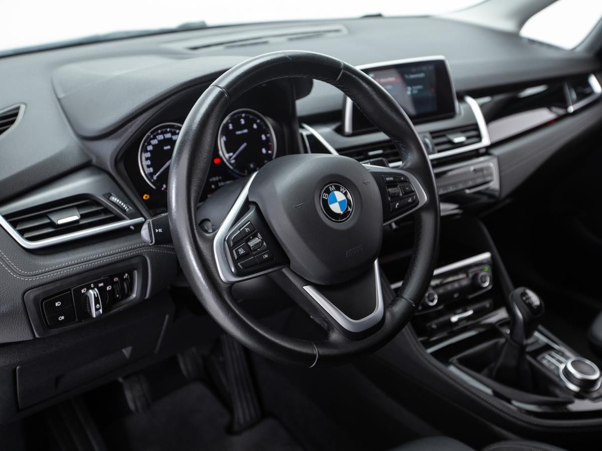 bmw-serie-2-2019-diesel-1496cc